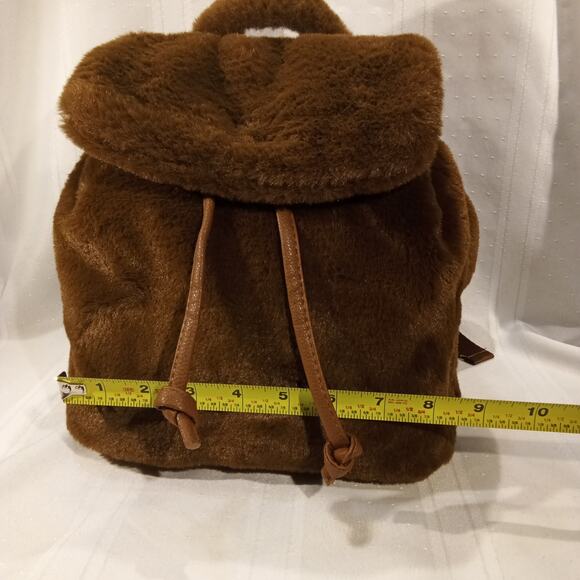 Women’s Brown Faux Fur Mini Backpack – Appears Rampage – NWOT - Picture 7 of 9